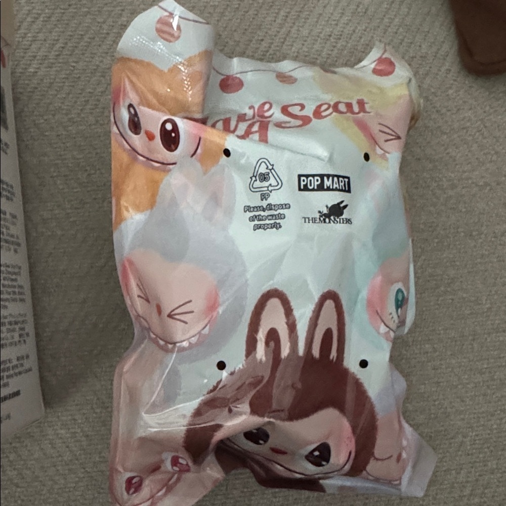 LABUBU HAVE A SEAT Vinyl Plush Blind Box Mystery Un-Opened In The Bag!!! - Picture 6 of 6